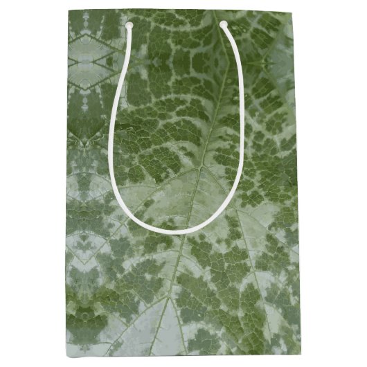 Pumpkin Leaf Macro Mittlere Geschenktüte (Vorderseite)