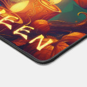 Pumpkin mit Beängstigendem Gesicht unter Kerzen, H Schreibtischunterlage (Ecke)