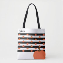 Pumpkin mit weißen und schwarzen Streifen - Person