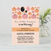 Pumpkin Niedliche Halloween-Babydusche Einladung (Stehend Vorderseite)