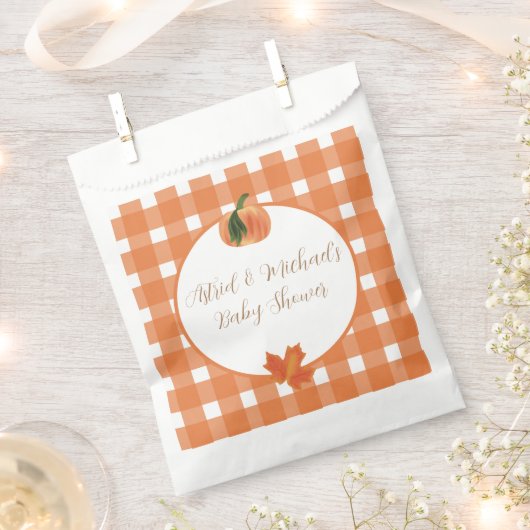 Pumpkin Orange Gingham Fall Baby Dusche Geschenktütchen (Ausgeschnitten)