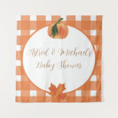 Pumpkin Orange Gingham Fall Baby Dusche Wandteppich (Vorderseite)