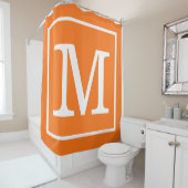 Pumpkin Orange White Gerahmt XL Initial Monogram Duschvorhang (Beispiel)