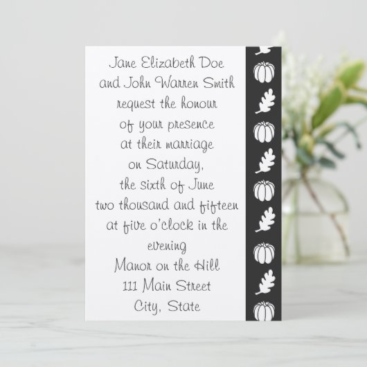 Pumpkin Patch in Black Wedding Einladung (Stehend Vorderseite)
