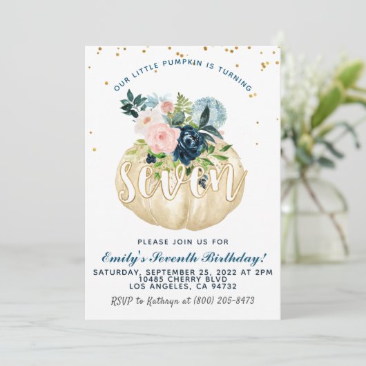 Pumpkin Siebter Geburtstag Einladung (Stehend Vorderseite)