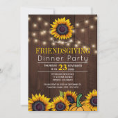 Pumpkin Sonnenblumen Rustic Barn Wood Friendsgivin Einladung (Vorderseite)