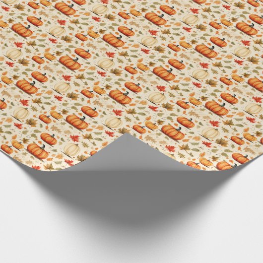 Pumpkin Spice Fall Leaves Rustic Gift Wrap Design Geschenkpapier (Ecke)