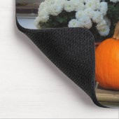 Pumpkin und White Mums - Martha's Vineyard Mousepad (Ecke)