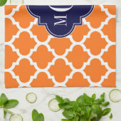Pumpkin White Marokcan #5 Navy 3 Initial Monogram Handtuch (Gefaltet)