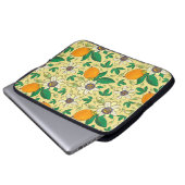 Pumpkins & Blätter: Herbsternte Laptopschutzhülle (Vorne Knopf)