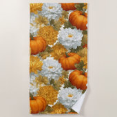 Pumpkins & Chrysanthemas Fall Design Strandtuch (Vorderseite)