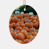 Pumpkins und Mums Herbsternte Fotografie Keramikornament (Rechts)