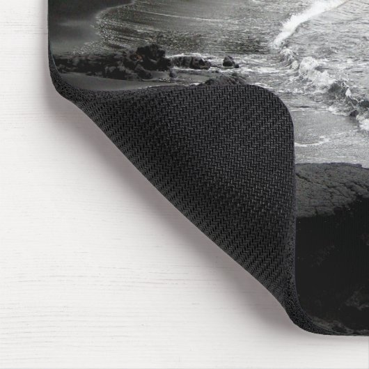 Punalu'u, Black Sand Beach, Hawaii mousepad (Ecke)