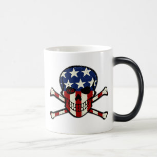 Punisher-Schädel-Americanaflaggen-Grafik Verwandlungstasse