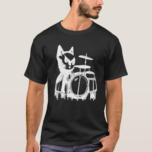 Punk Cat Playing Drums T-Shirt (Vorderseite)