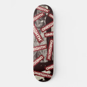 Punk-Held. ONEIGHTH Tokyo Orginal Skateboard (Vorderseite)
