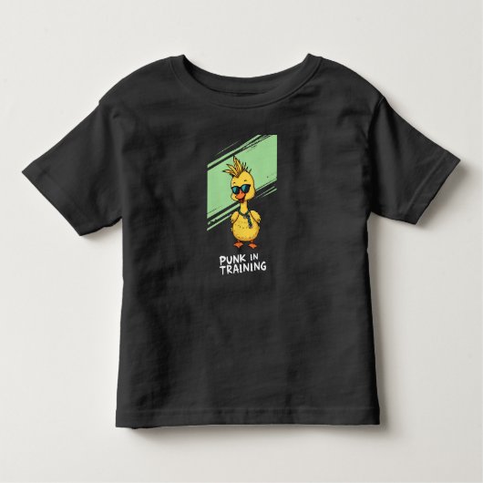Punk in Training – Cute Punk Duck CartoonT-Shirt Kleinkind T-shirt (Vorderseite)
