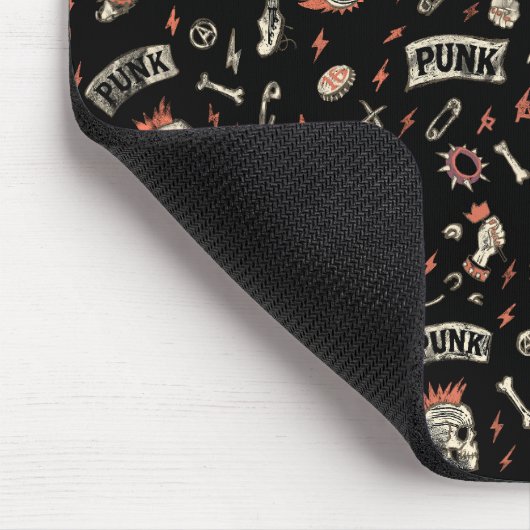 Punk Rock Pattern - Bold & Rebellious Mousepad (Ecke)