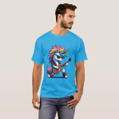 Punk Rock Unicorn Farbiges Pixel Art Guitar Design T-Shirt (Vorne ganz)