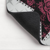 Punk-Totenkopf-Mauspad (Dunkles Rosa) Mousepad (Ecke)