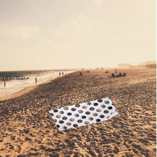 Punkte-Foto-Collage Strandtuch
