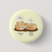 Punny Brötchen: Niedliches Morgen-Häschen Button (Vorderseite)