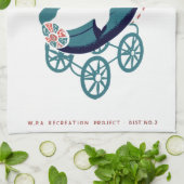 Puppe und Buggy Küchentuch (Gefaltet)