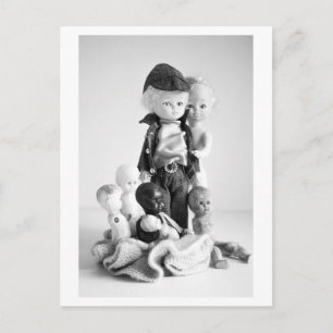 Puppenporträt - Vintage-Puppenfamilie Postkarte