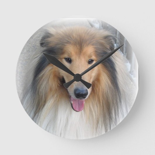 Puppy Dog Lassie Clock Runde Wanduhr (Vorderseite)