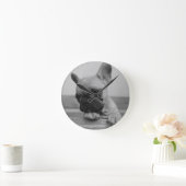 Puppy Frenchie Runde Wanduhr (Zuhause)