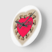 Puppy Love Runde Wanduhr (Winkel)