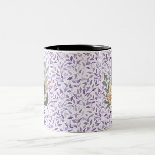 Pure Boho Chic Tasse mit Lily's Floral Monogram (Mittel)