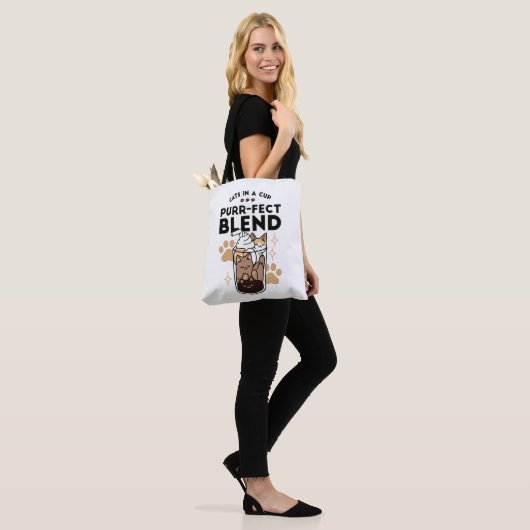 Purer Blend: Cat and Coffee Art for Pet Lovers Tasche (Am Model)