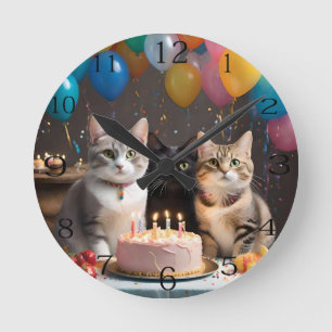Purfect Celebration: Geburtstagsparty einer Katze, Runde Wanduhr
