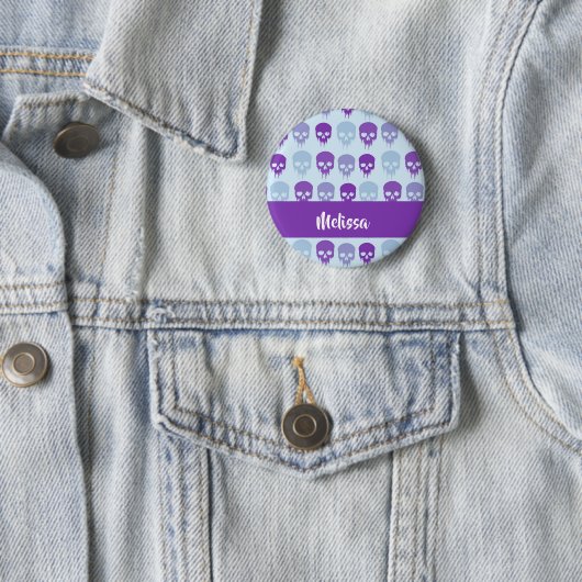 Purple and blue melting skulls pattern button (Beispiel)