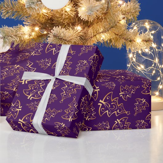 Purple and Gold Elegant Christmas Trees Geschenkpapier (Feiertage)