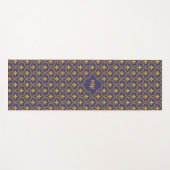 Purple and gold fleur-de-lys quatrefoil pattern yogamatte (Vorderseite (Horizontal))