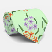 Purple and Orange Flowers on Light Green Ties Krawatte (Gerollt)