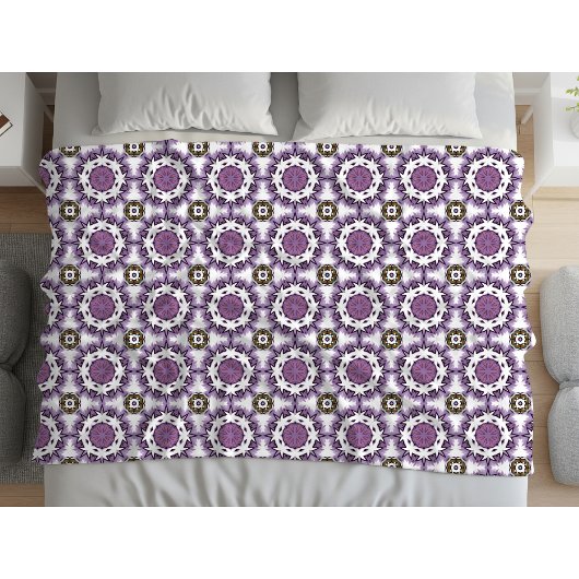 Purple and white geometric pattern Fleece Blanket