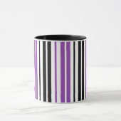 Purple Black White Stripes Pattern Design  Tasse (Zentrum)