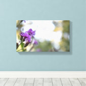 Purple Blumen Sommernaturfotografie Leinwanddruck (Insitu (Holzboden))