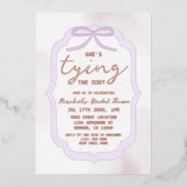 Purple Bow Watercolor Bridal Shower Folieneinladung (Vorderseite)