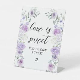Purple Floral Love is Sweet Wedding Treat Sign Sockelschild