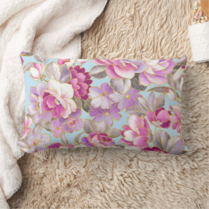 Purple Flowers Lumbar Kissen