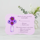 Purple Flowers Mason Jar Response Card Einladung (Stehend Vorderseite)