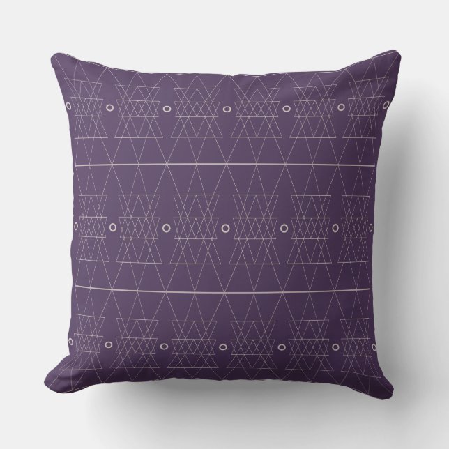 Purple Geometric Triangles Couch Pillow Kissen (Vorderseite)