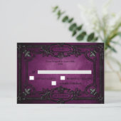 Purple Gothic Halloween Wedding RSVP Card Karte (Stehend Vorderseite)
