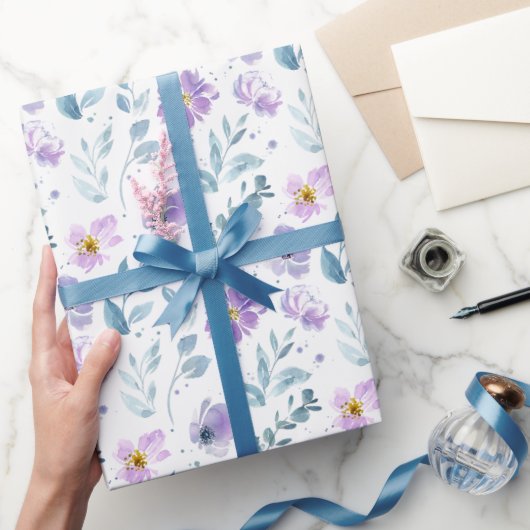 Purple Green Watercolor Wildflower Geschenkpapier (Schenken)