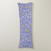 Purple Memphis Pattern Body Pillow Seitenschläferkissen (Vorderseite Vertikal)