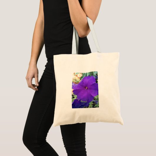 Purple Petunia Tote Bag Tragetasche (Vorderseite (Produkt))